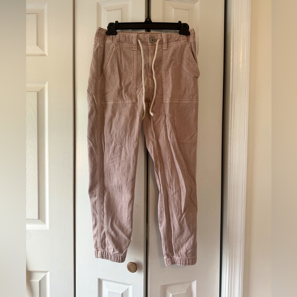 american eagle pink joggers